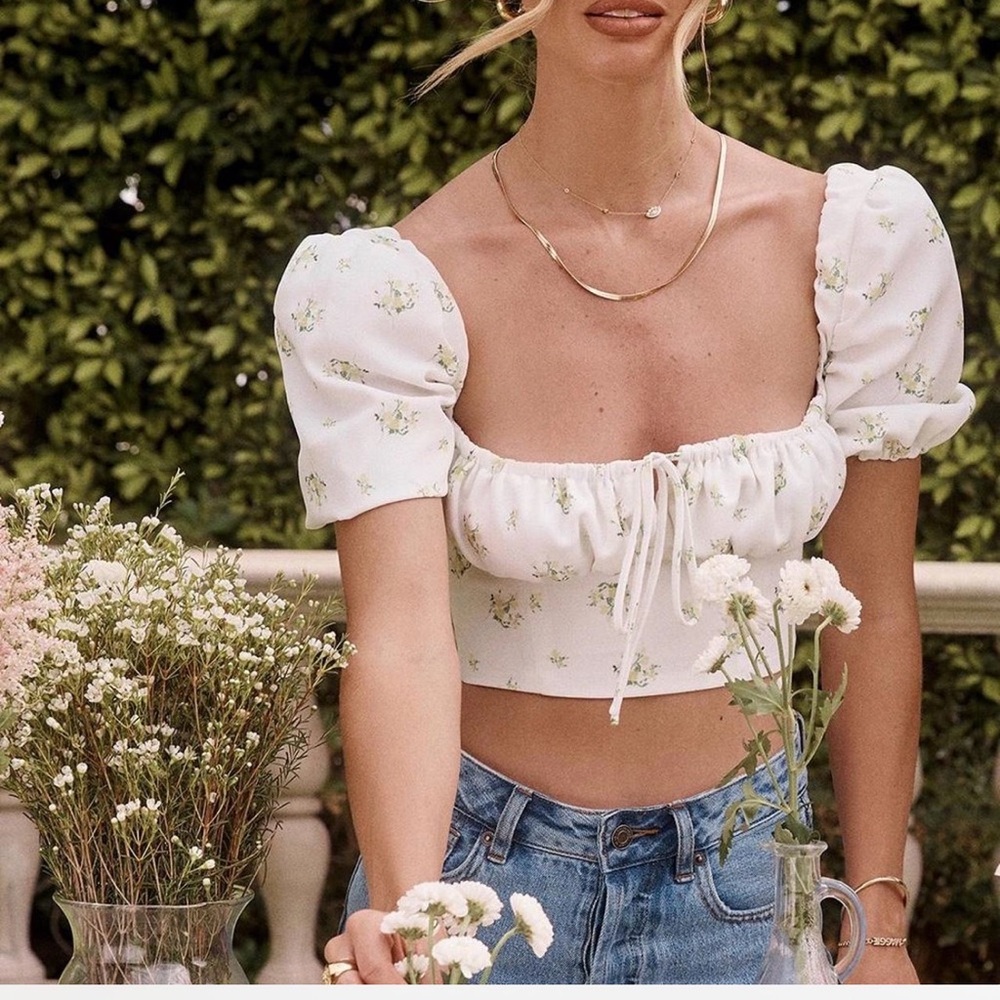 House of CB Floral Puff Sleeve Crop Top - Cream